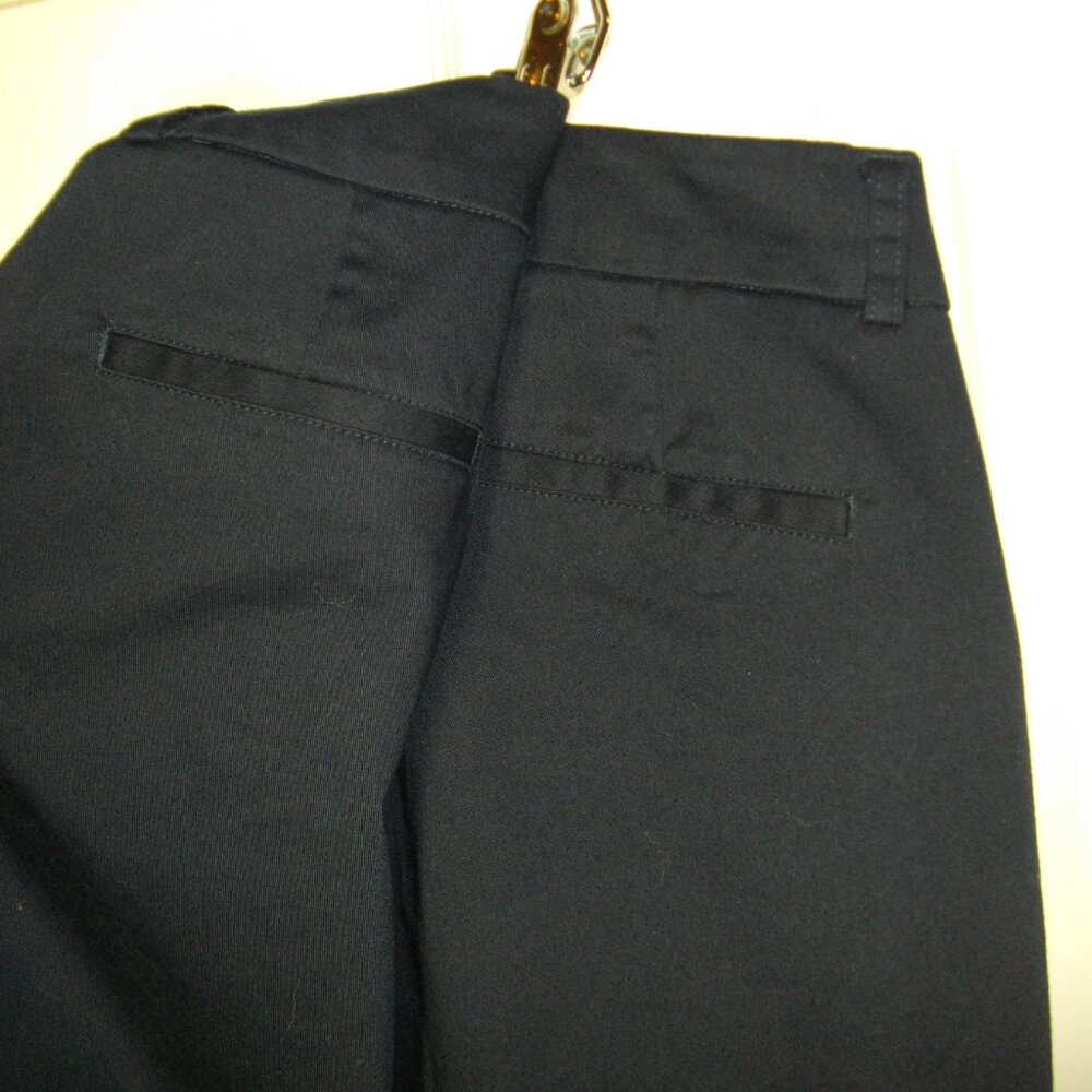Women's Dockers navy blue Ideal Fit pants, 10short, new. - Picture 3 of 3
